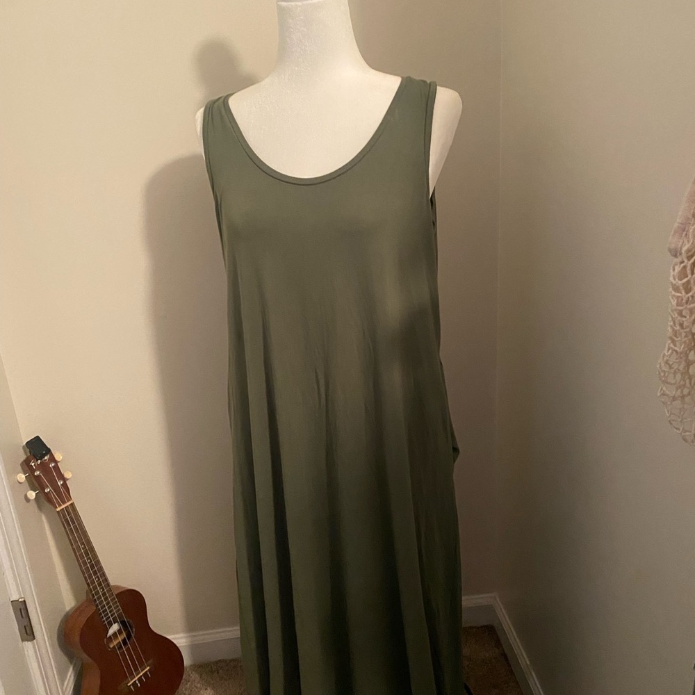 Olive Green Sleeveless Maxi Dress